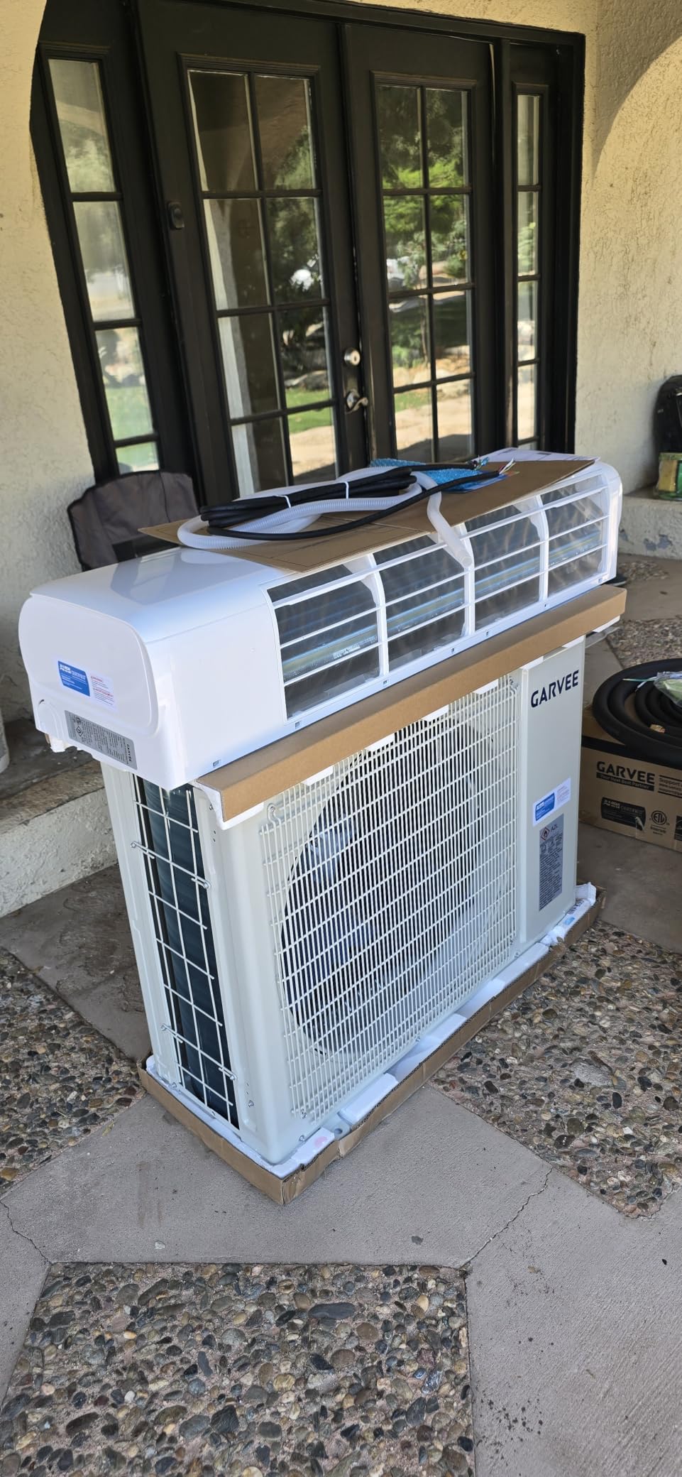 Garvee 18,000 BTU Mini Split Air Conditioner with Heat Pump, 19 SEER | Cools Up to 1250 Sq. Ft, Inverter AC with Installation Kit & Remote, Ductless AC Unit with Pre-Charged Condenser, 230V, White customer photo 1