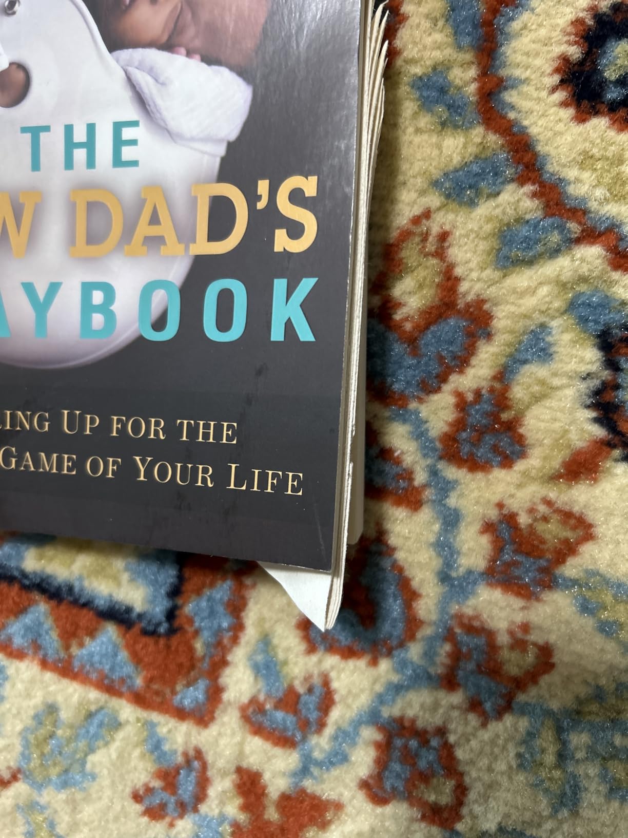 The New Dad's Playbook: Gearing Up for the Biggest Game of Your Life - A New Dad Book, Perfect for First Time Dads and Fathers to Be customer photo 2