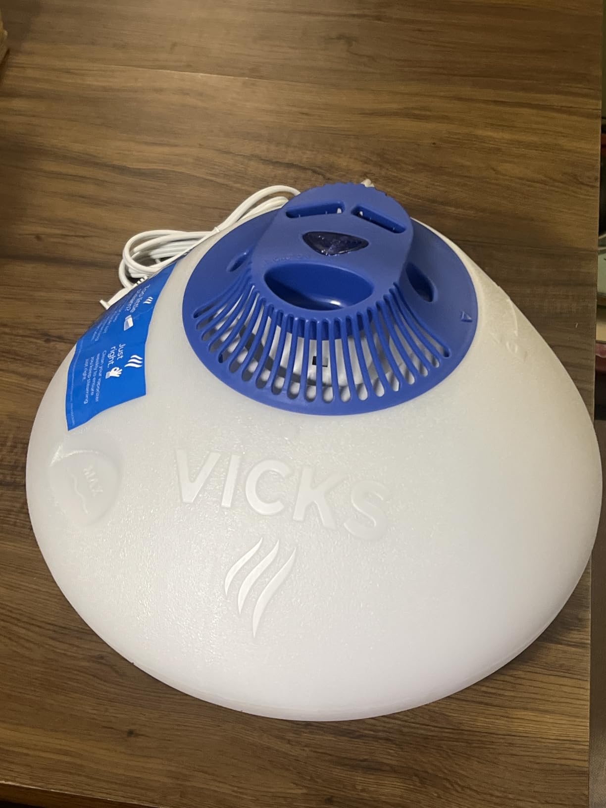 Vicks Warm Steam Vaporizer & Humidifier for Small and Medium Rooms | 1.5 Gallon Tank Humidifier with Night Light, Works with VapoPads and VapoSteam customer photo 1