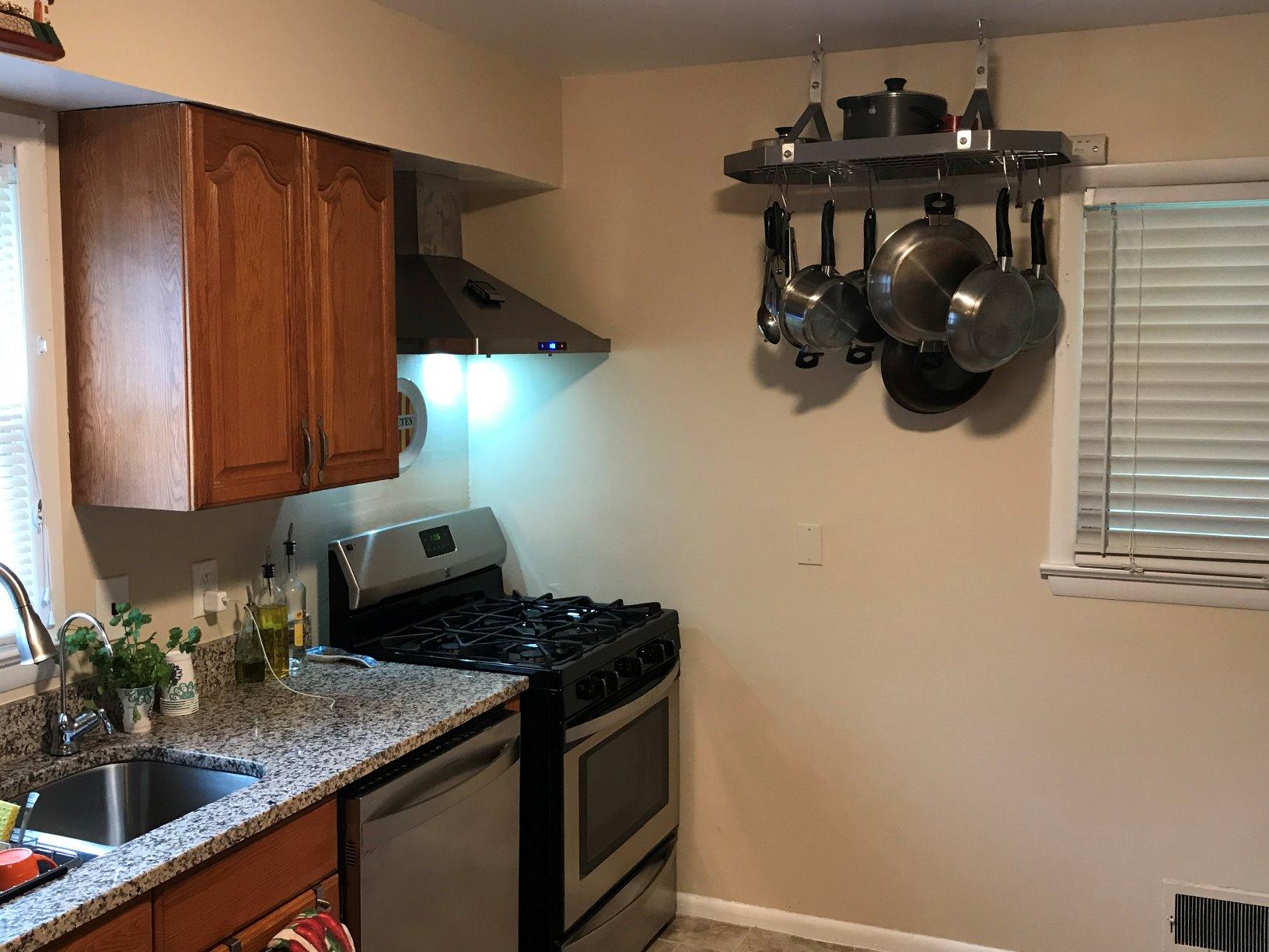 Cuisinart Octagonal Hanging Cookware Rack, Stainless Steel customer photo 1