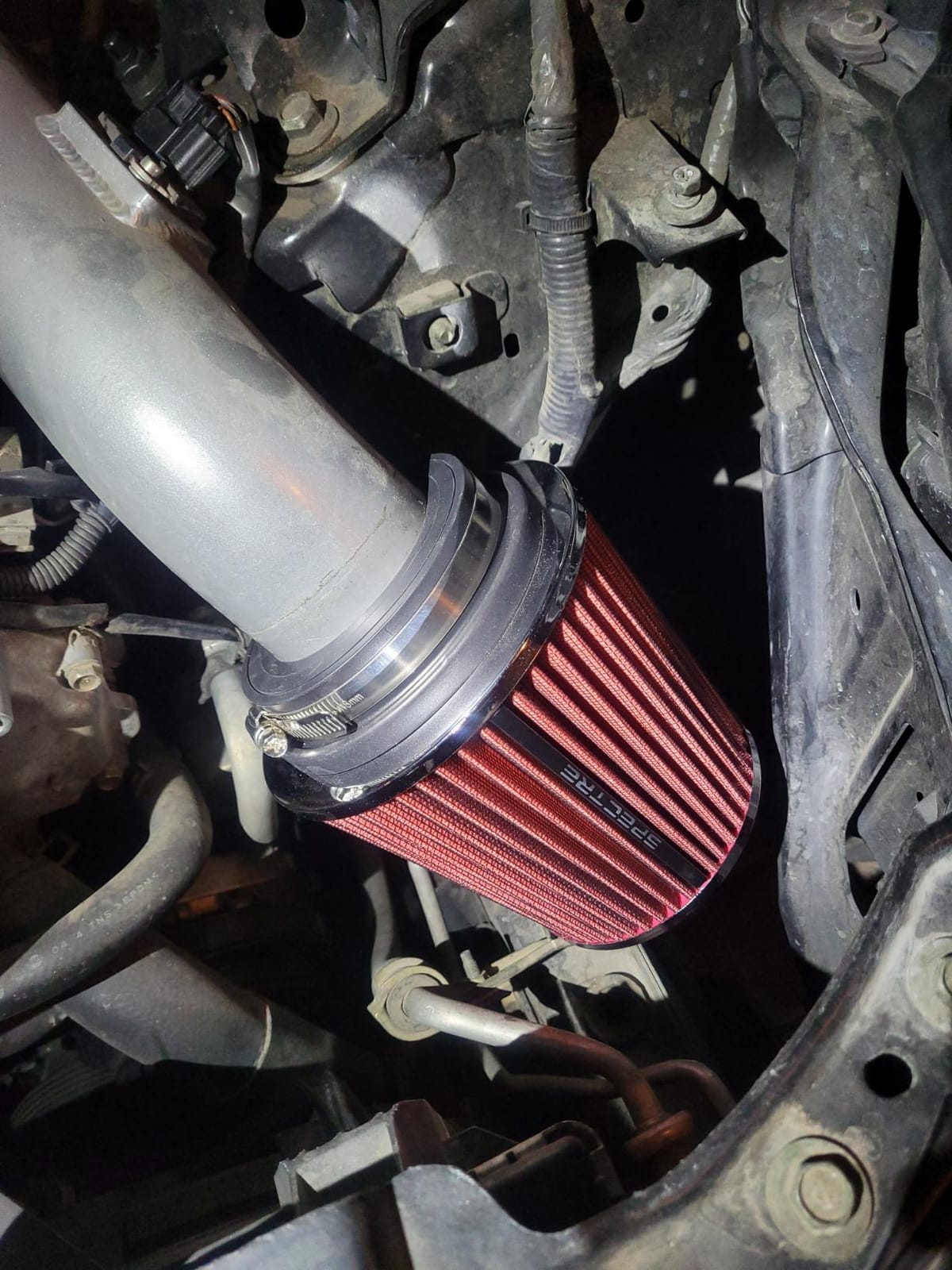 Spectre Performance Universal Clamp-On Air Filter: Washable Filter: Round Tapered; 3 in/3.5 in/4 in Flange ID; 5.5 in (140 mm) Height; 6 in (152 mm) Base; 4.75 in (121 mm) Top, SPE-8132 customer photo 1