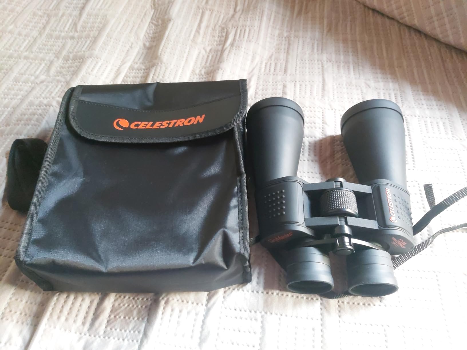 Celestron SkyMaster 12x60 Binoculars for Astronomy & Wide-Field Viewing | Wide-field Astronomy Binoculars, Multi-Coated BaK-4 Optics, Comfortable Handheld Viewing, Soft Carrying Case customer photo 2