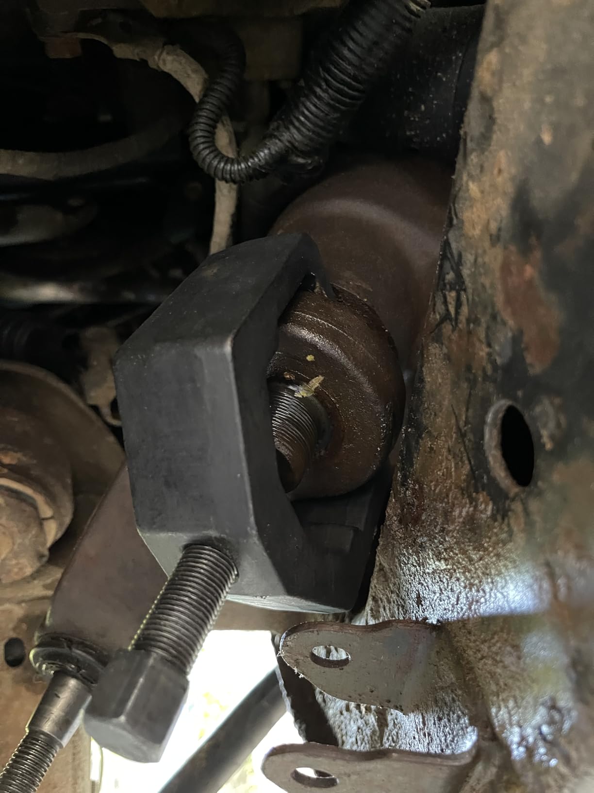 Lisle 41970 Heavy Duty Pitman Arm Puller for Ford customer photo 2