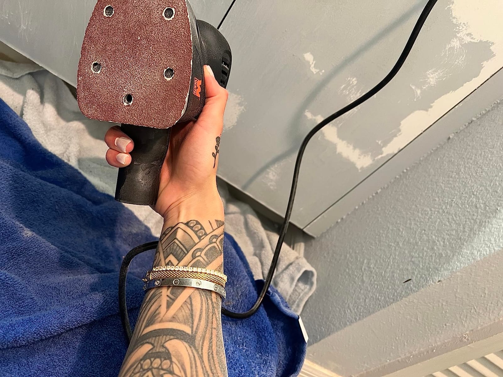 WEN 6301 Electric Detailing Palm Sander customer photo 2