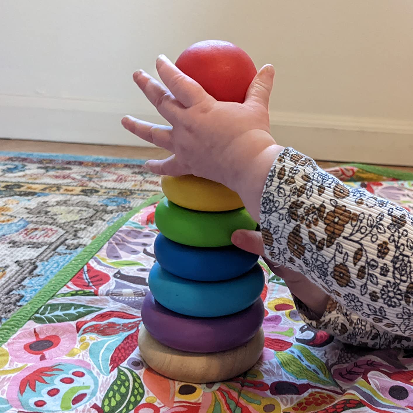 PlanToys Wooden Stacking Ring Toy, Montessori Fine Motor Learning Kids Set customer photo 1