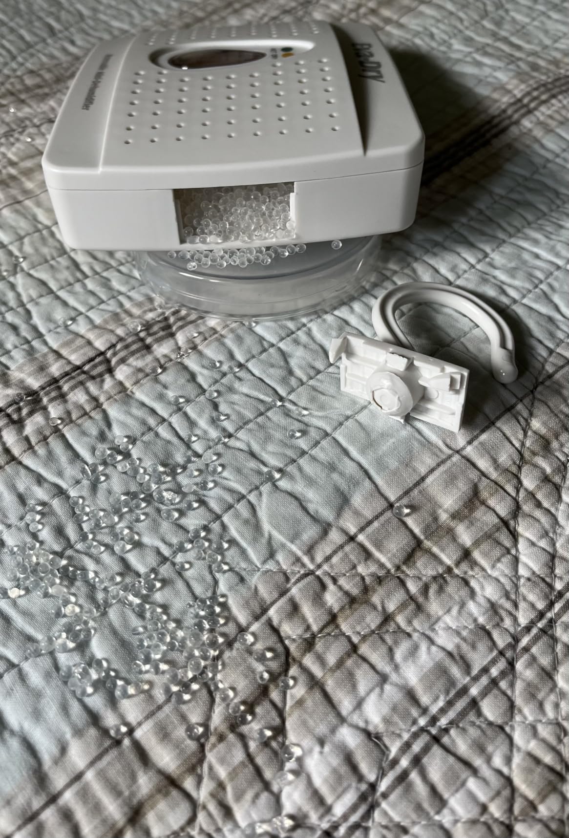Eva-Dry Wireless Mini Dehumidifier, White (E-333) customer photo 2