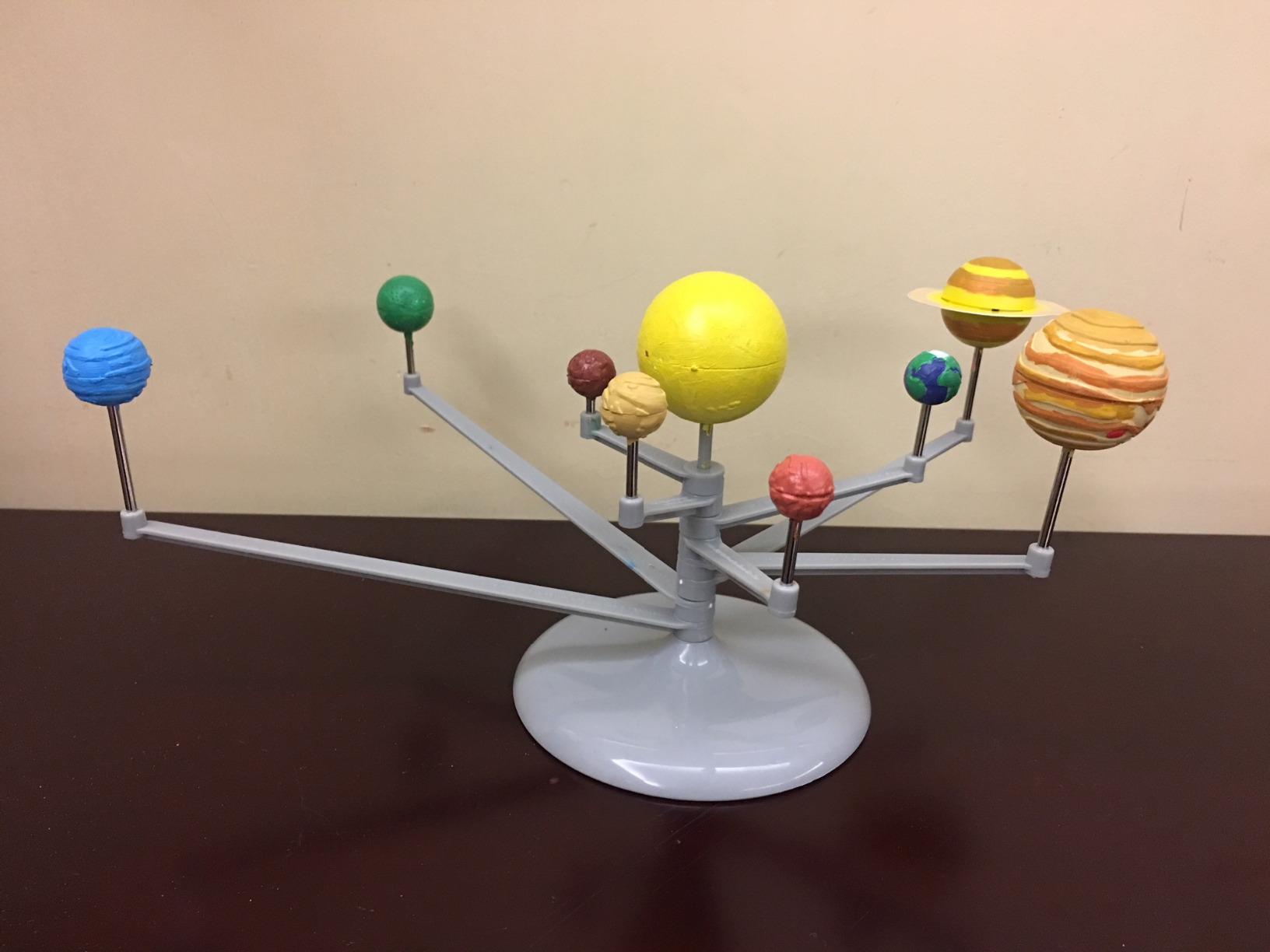 4M Solar System Planetarium - DIY Glow In The Dark Astronomy Planet Model Stem Toys Gift for Kids & Teens, Girls & Boys, Model:3427 customer photo 1
