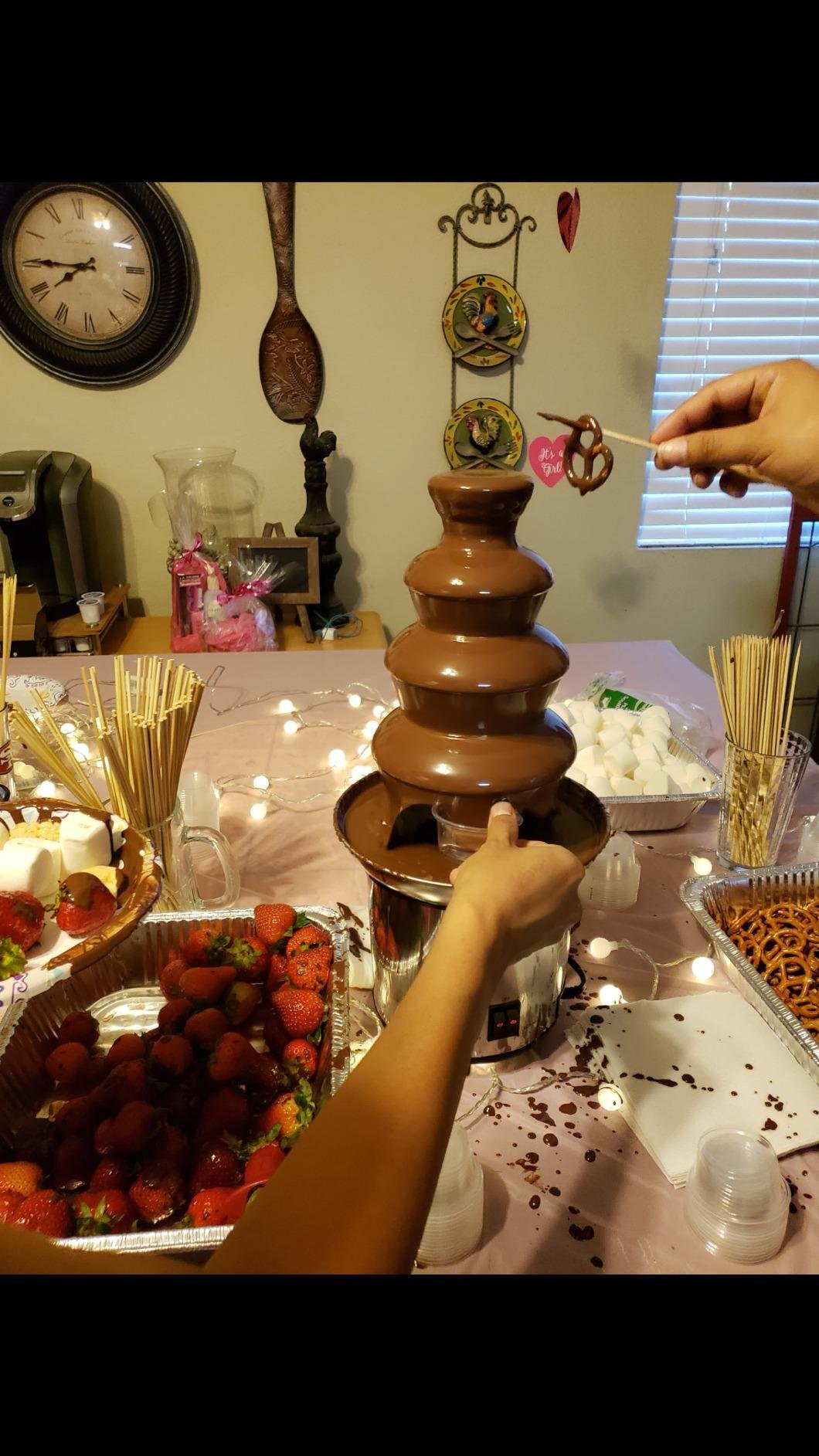 Nostalgia CFF986 32-Ounce Stainless Steel Chocolate Fondue Fountain, 2-Pound Capacity, Easy to Assemble 4 Tiers customer photo 1