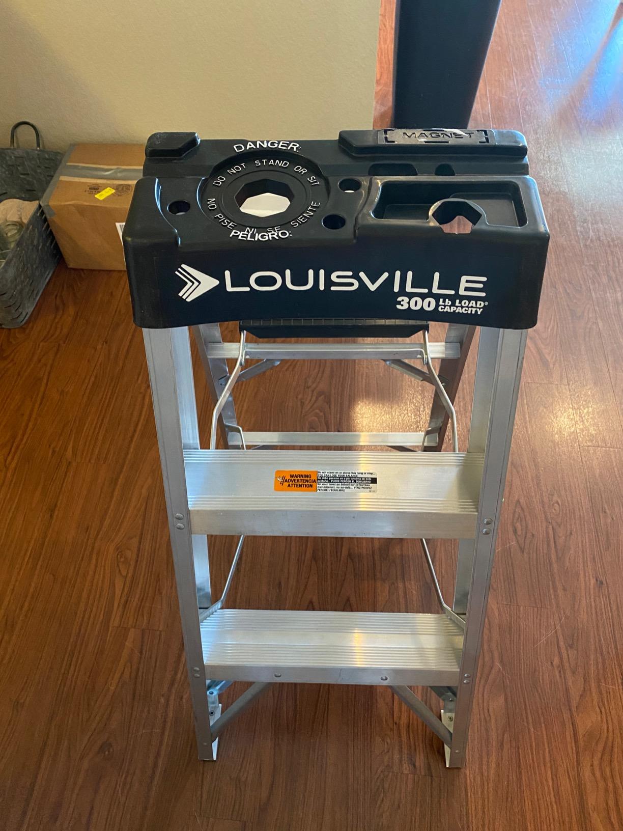 Louisville Ladder 8-Foot Aluminum Step Ladder, 300-Pound Load Capacity, Type IA, AS3008 customer photo 1