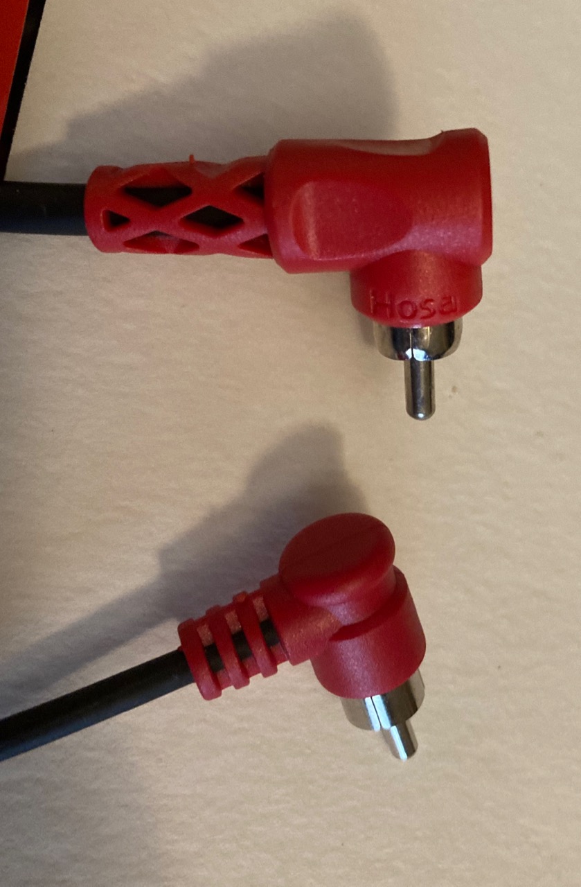 Hosa CRA-202DJ Stereo Interconnect, Dual RCA to Dual Right-Angle RCA with Ground Wire, 6.6 Feet customer photo 2