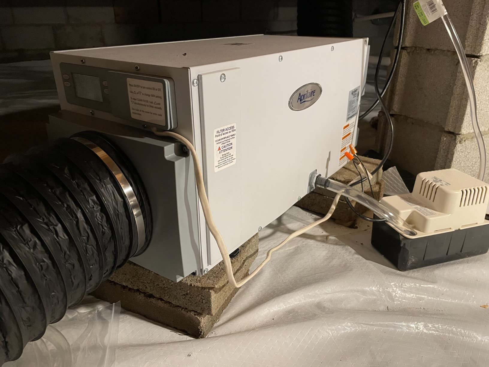 Little Giant VCMA-20ULS 115 Volt, 80 GPH, 1/30 HP Automatic Condensate Removal Pump for HVAC/Refrigeration Systems/Dehumidifiers with Overflow Detection Switch and 6-Foot Cord, White/Black, 554425 customer photo 1