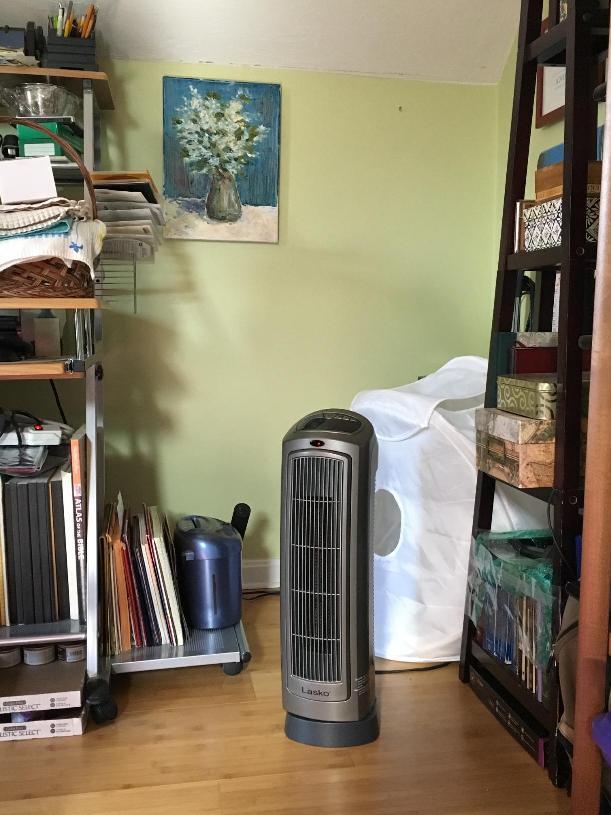 Lasko Oscillating Digital Ceramic Tower Heater for Home with Adjustable Thermostat, Timer and Remote Control, 23 Inches, 1500W, Silver, 755320 customer photo 1