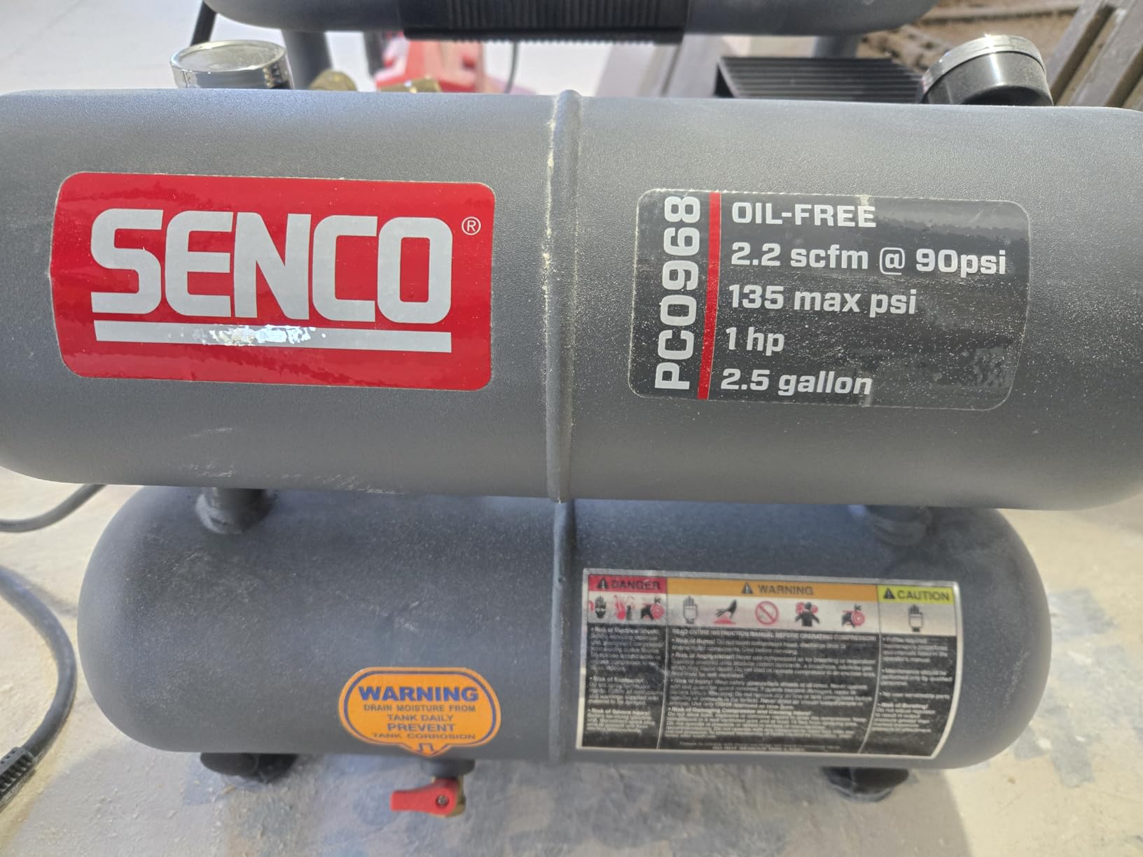 SENCO Twin Tank Air Compressor, 1.5 Horsepower, 2.5 Gallon (PC0968) | Use with pneumatic brad and framing nailers for finish and trim projects customer photo 1