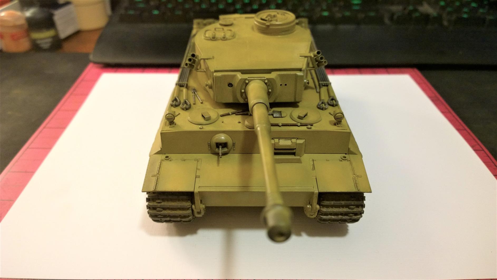 Tamiya 35216 1/35 Ger. Tiger I Early Production Tank Plastic Model Kit customer photo 2