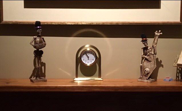 Howard Miller Imperial Brass Quartz Table Clock - Polished Finish, Glass Face - Mantel Clock for Home or Office, Gift for Wedding, Anniversary customer photo 2