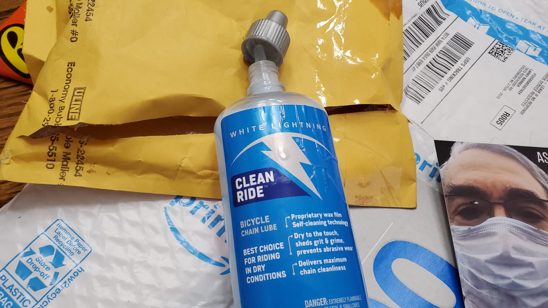 White Lightning Clean Ride Self-Cleaning Wax Chain Lubricant 4 fl oz customer photo 2