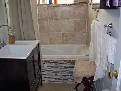 American Standard 2422V002.020 Evolution 5 ft. x 32 in. Deep Soaking Tub with Reversible Drain, White, 60 or More gal customer photo 1