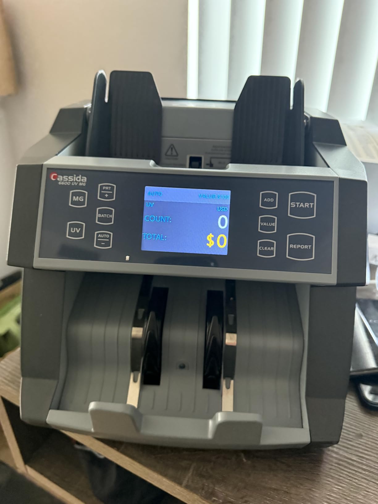 Cassida 6600 UV/MG USA Business Grade Money Counter with UV/MG/IR Counterfeit Detection, Top Loading Bill Counting Machine w/ValuCount, Add and Batch Modes, Fast Counting Speed 1,400 Notes/Min customer photo 2