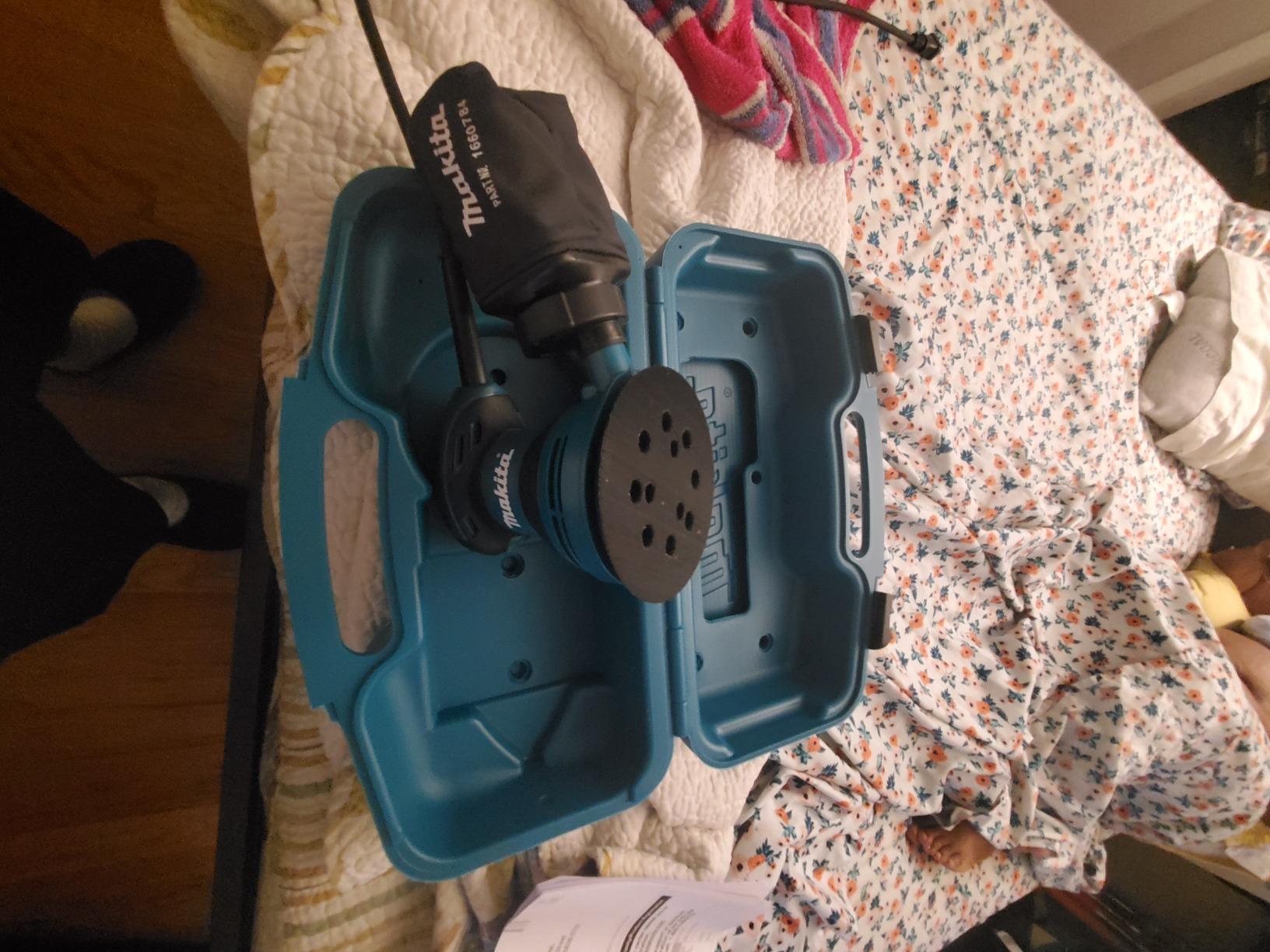 Makita BO5030K 5