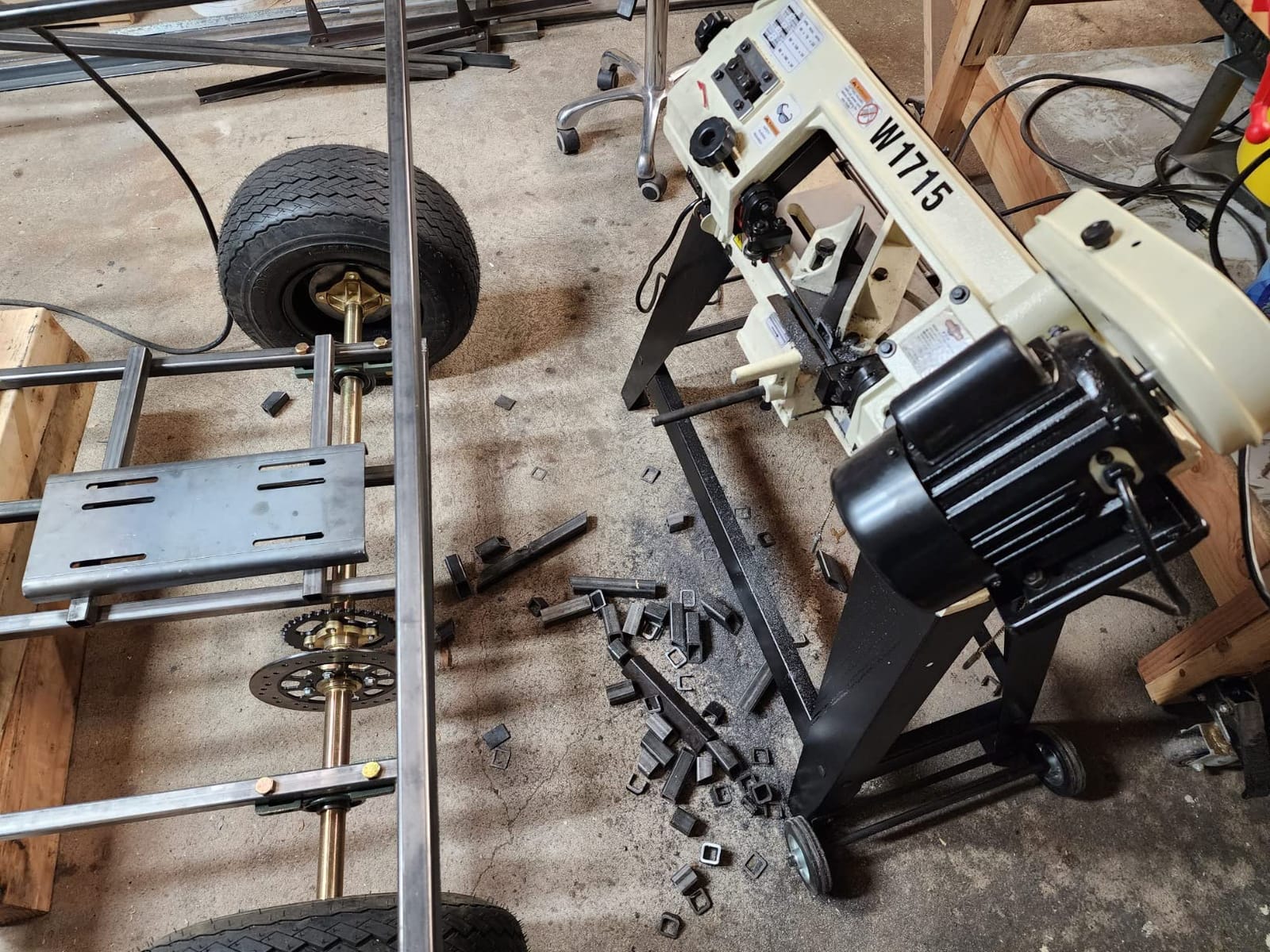 SHOP FOX W1715 3/4 HP Metal Cutting Bandsaw customer photo 2
