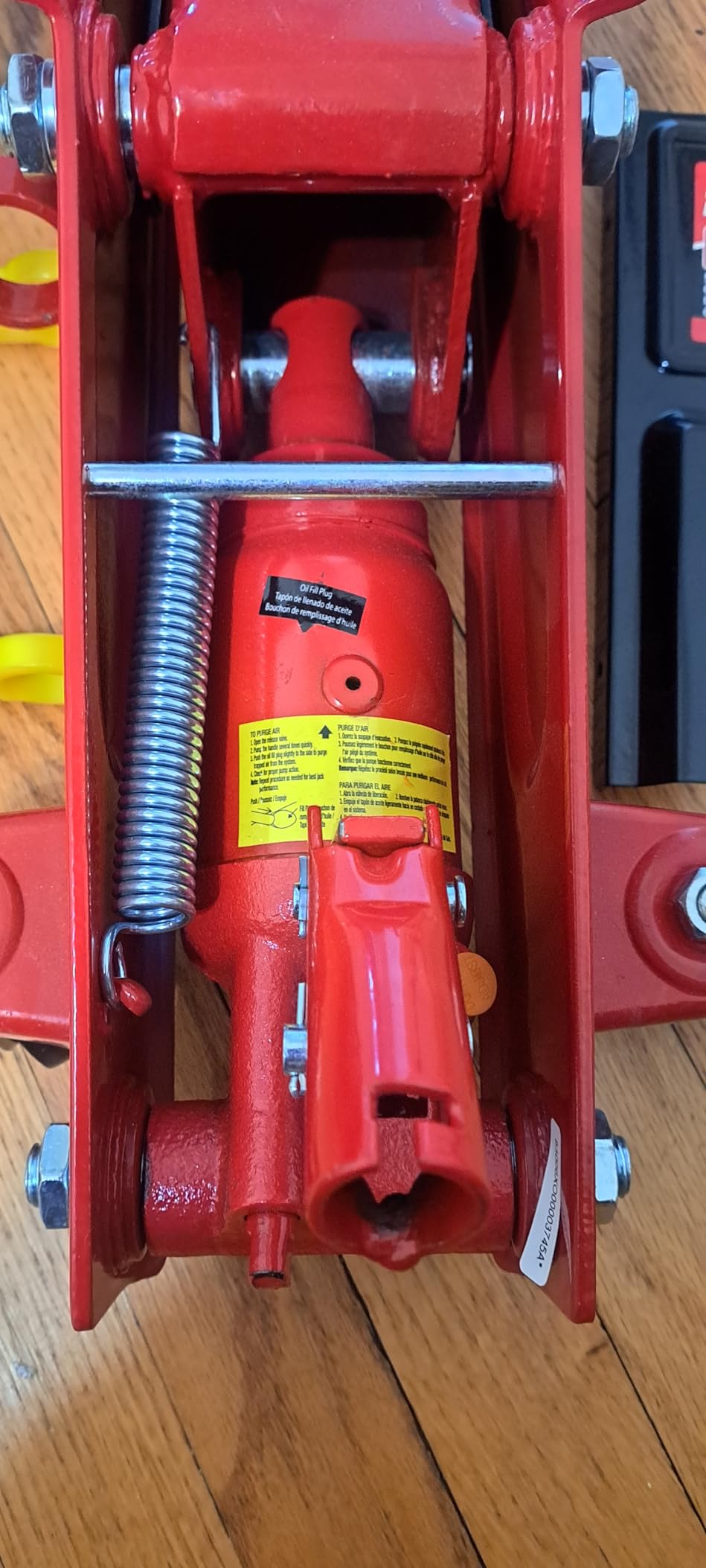 BIG RED T83006 Torin Hydraulic Trolley Service/Floor Jack with Extra Saddle (Fits: SUVs and Extended Height Trucks): 3 Ton (6,000 lb) Capacity, Red customer photo 2