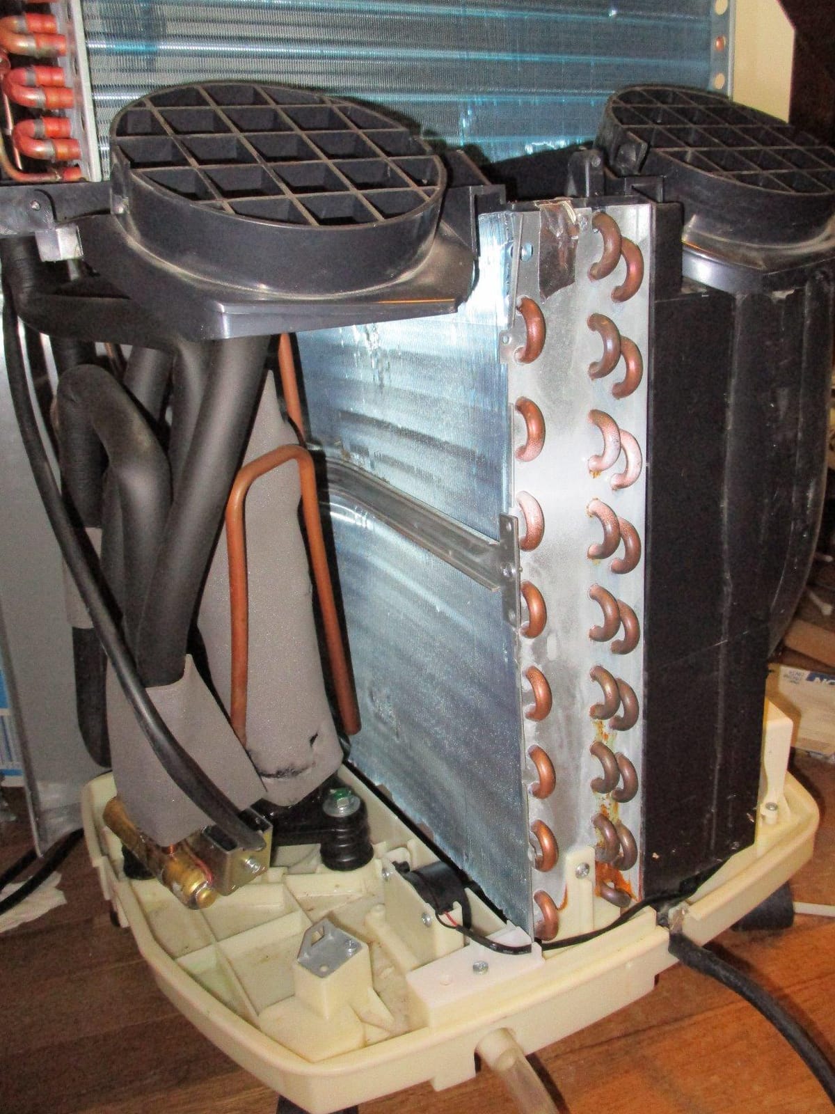 Whynter Portable Air Conditioner & Heater 14,000 BTU Dual Hose, ARC-14SH, Built In Dehumidifier with Auto Drain, Cool, Dehumidify and Fan Modes customer photo 2