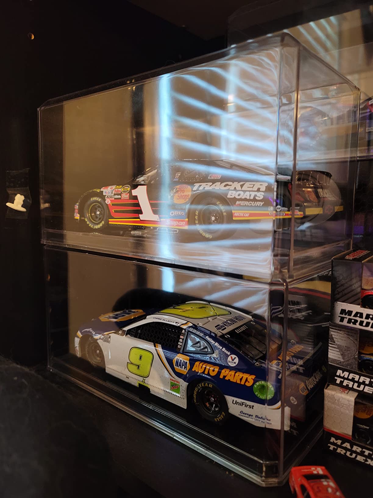 Ultra PRO Model Car Display, 1:24, Black customer photo 1