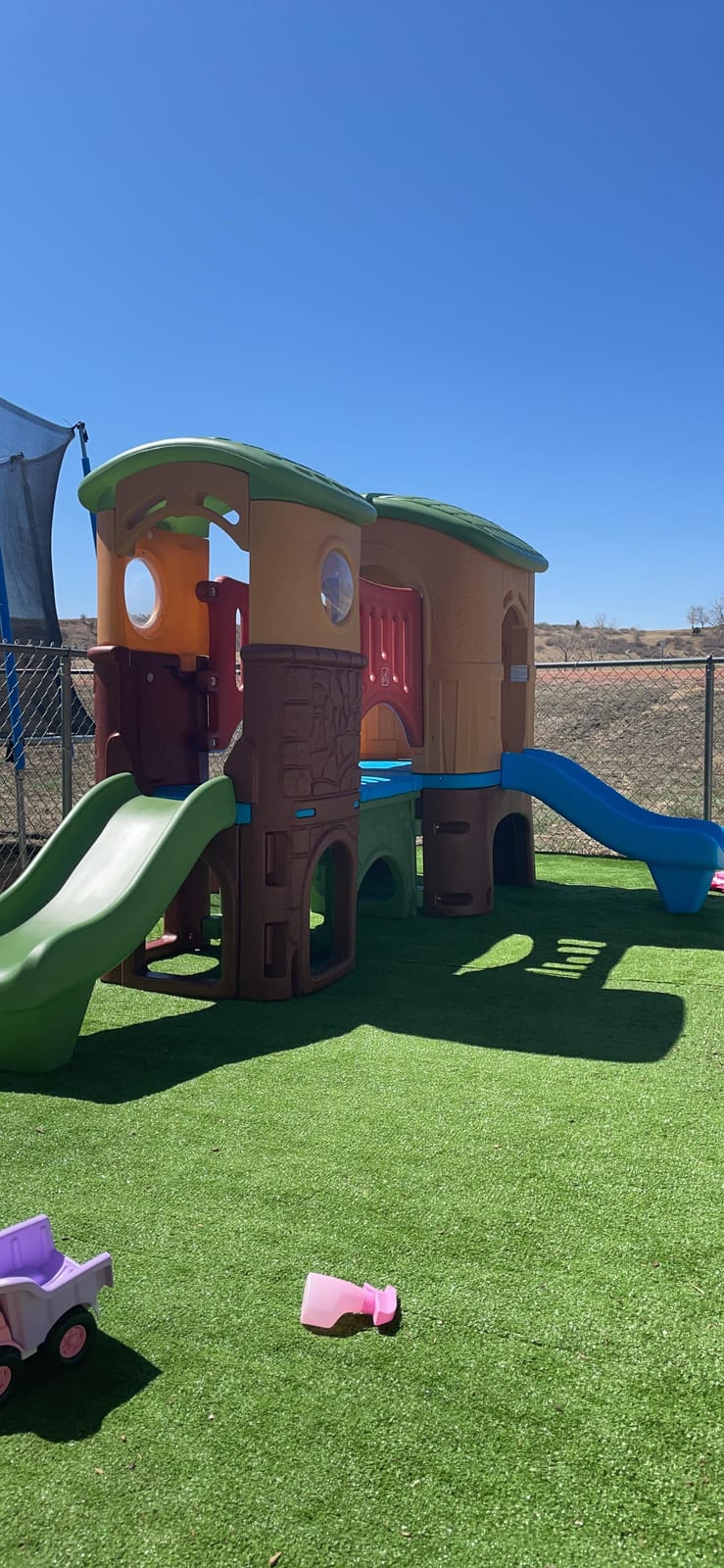 Step2 Clubhouse Climber Playset for Kids, Jungle Gym with Elevated Playhouse, Outdoor Backyard Playground Set, Two Toddler Slides, Ages 2 to 6 Years Old customer photo 1