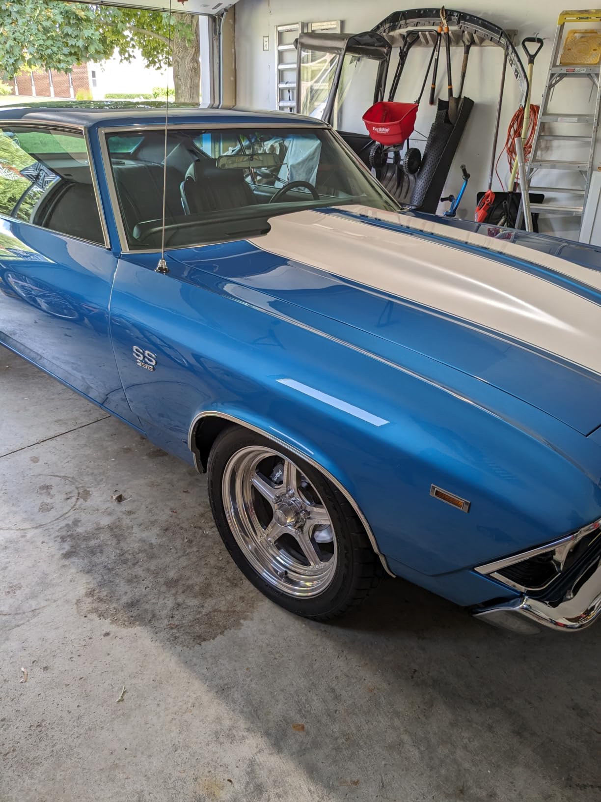 Griot's Garage Best of Show Wax for Car Detailing and Polishing, Carnauba-Packed Wax Coating for High-Gloss Shine and Paint Protection, 11171, 16oz customer photo 1