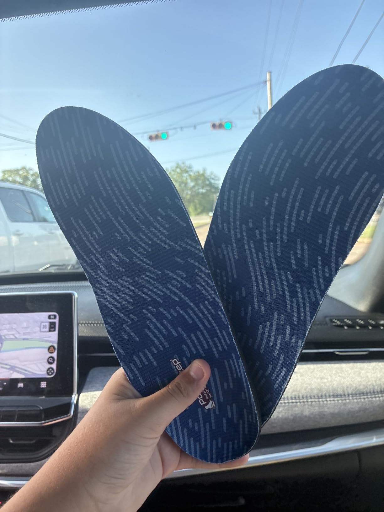 PowerStep Pinnacle Maxx Orthotic Insoles, Maximum Stability & Comfort, Firm & Flexible Angled Heel, Flat Feet & Overpronation, Heavy Duty Shoe Inserts for Men & Women, Made in USA customer photo 2