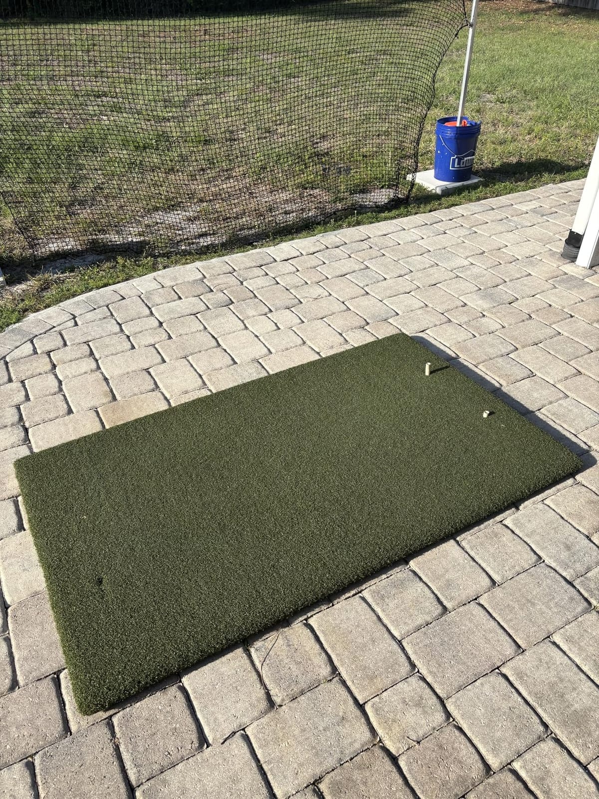 Country Club Elite 3x5-Foot Commercial Golf Practice Mat | Accepts real tees, mimics real fairway turf during downward strikes and provides honest feedback without unwanted club bounce customer photo 1