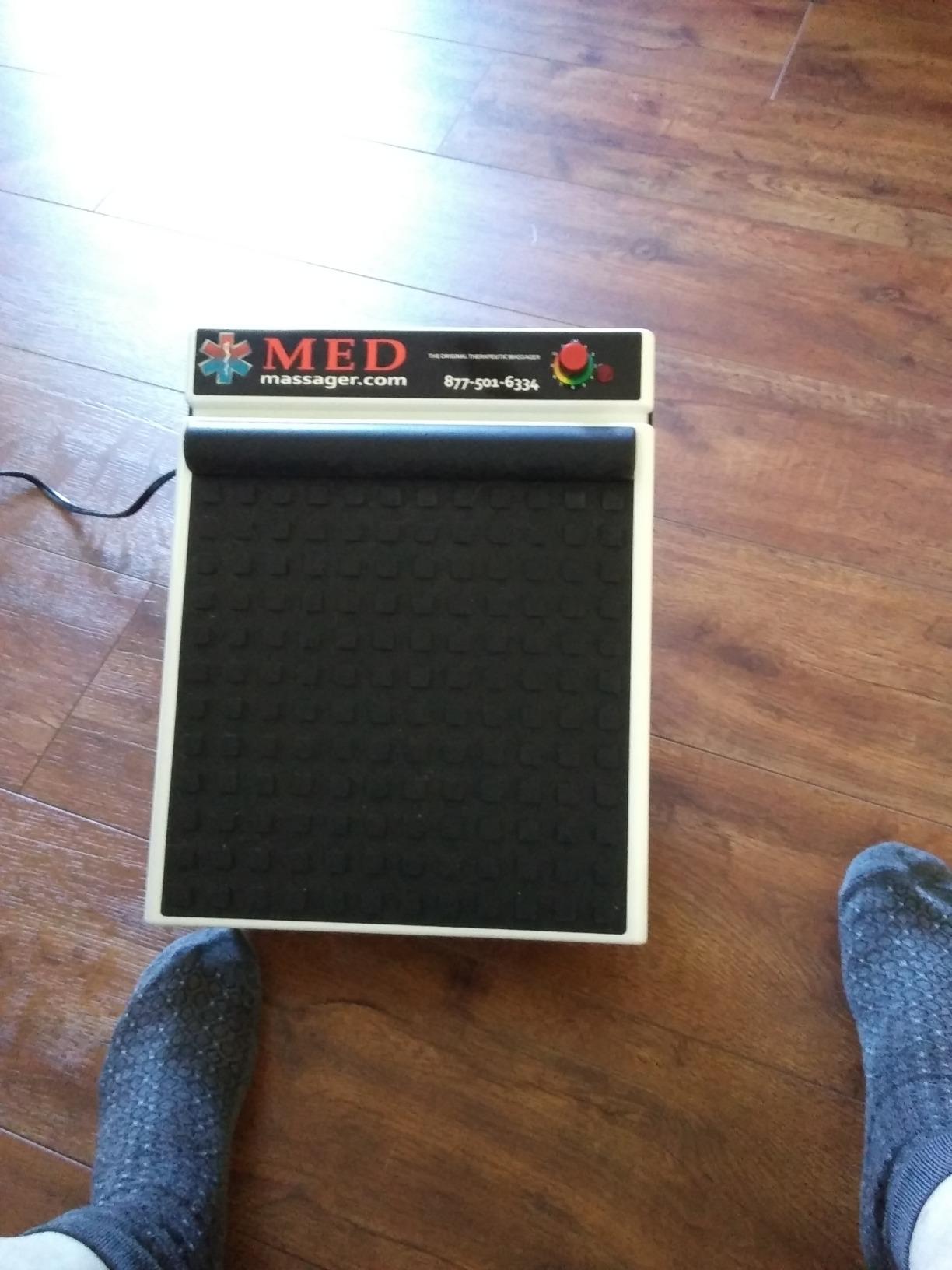 MedMassager Foot Massager Plus, Deep Tissue, Dual Speed, Portable, MMF07 | Compact, at-Home Massage Therapy, Fast Relief from Neuropathy, Improves Blood Circulation customer photo 2
