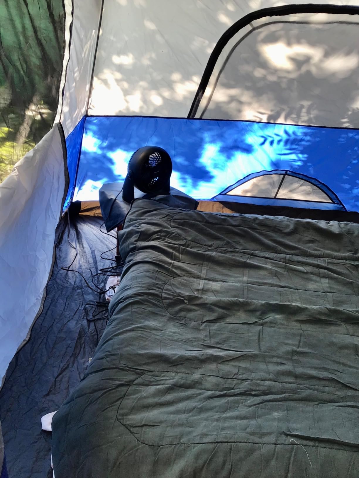 Coleman Heritage Big & Tall 10°F Flannel Sleeping Bag, XL Sleeping Bag Fits Adults up to 6ft 7in Tall, Machine Washable, Great for Camping, Hunting, Guests, & More customer photo 1