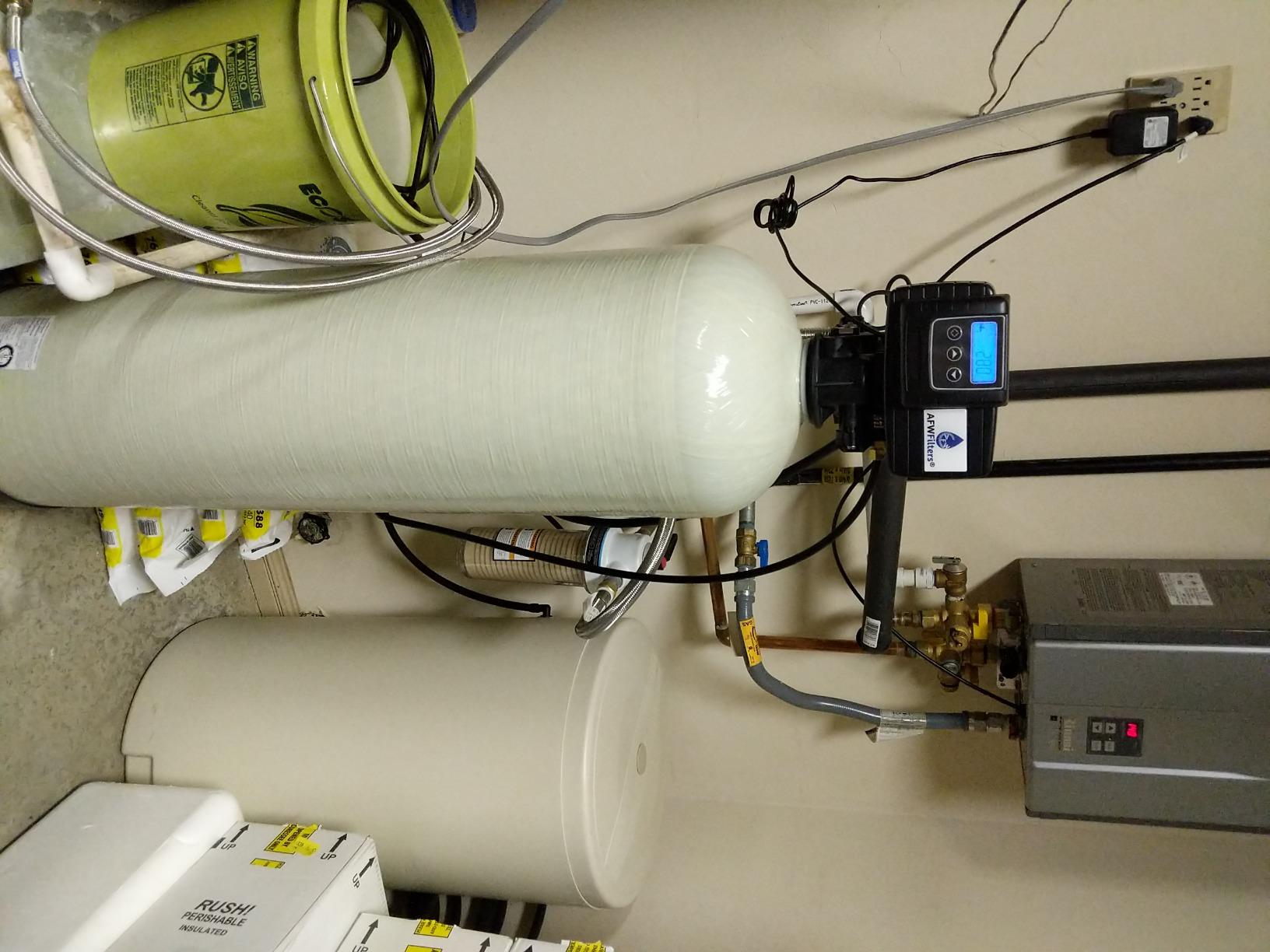 Iron Pro 2 Combination Water Softener Iron Filter Fleck 5600SXT Digital Metered Valve 64,000 Grain - High Flow for Whole House Use - Removes Hardness, Iron, Manganese, Sediment, Rust customer photo 1