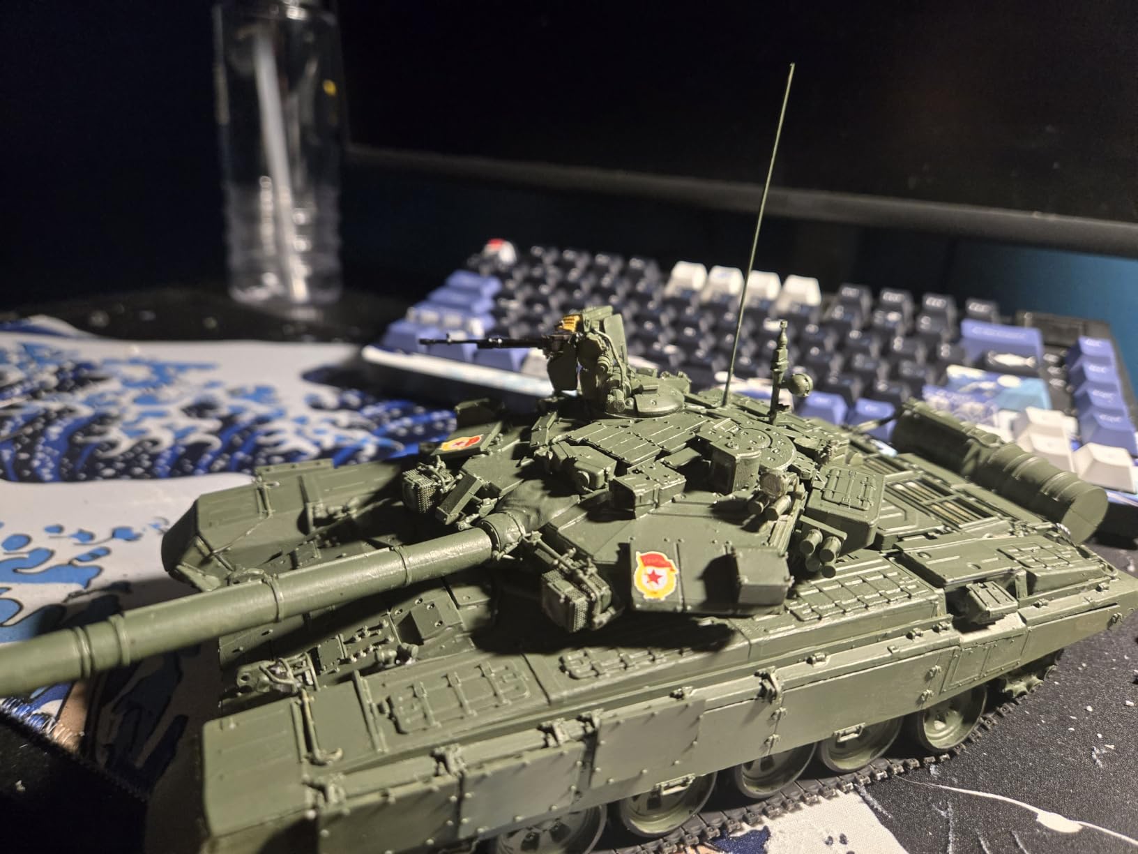 Zvezda Models 1/35 T-90 Russian Main Battle Tank Plastic Model Kit customer photo 1