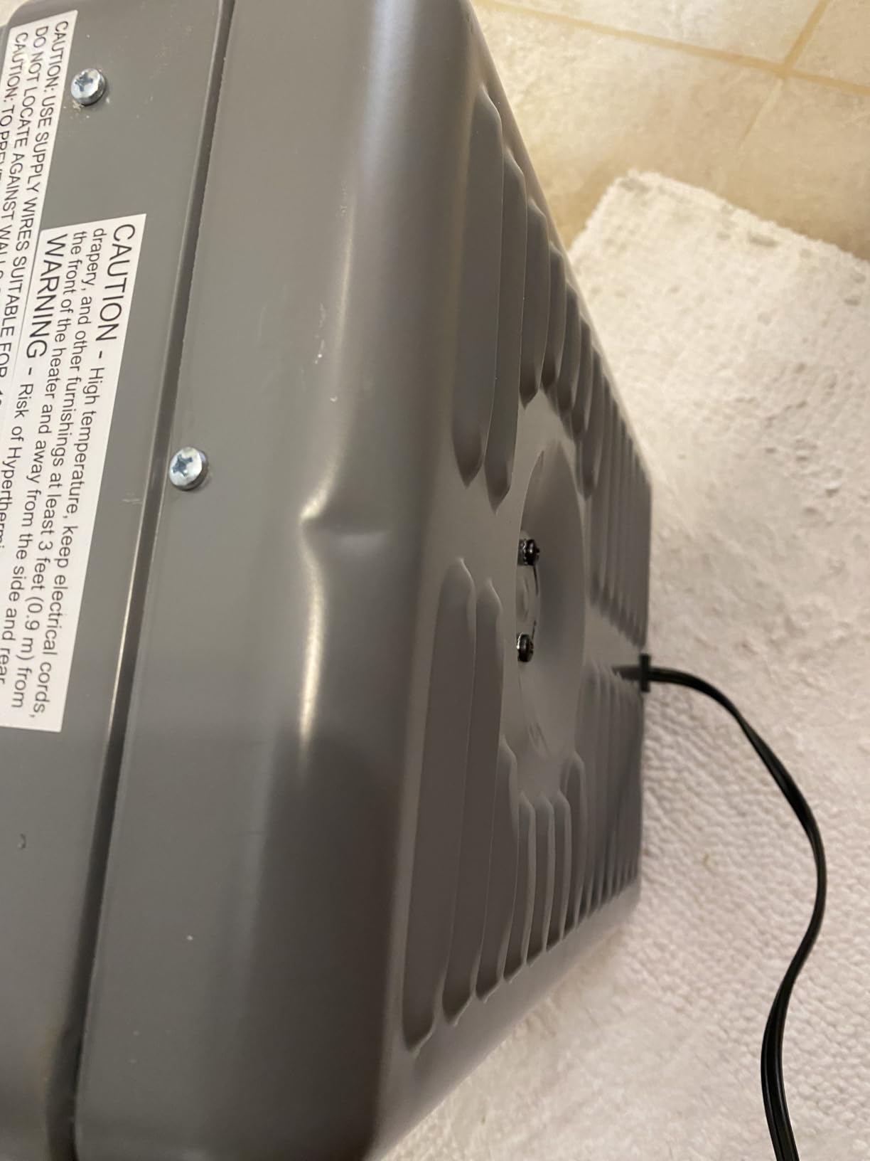 Comfort Zone Electric Portable Milkhouse Style Utility Space Heater with Adjustable Thermostat, Overheat Protection, and Safety Tip-Over Switch, Ideal for Garage or Greenhouse, 1,500W, CZ798 customer photo 1