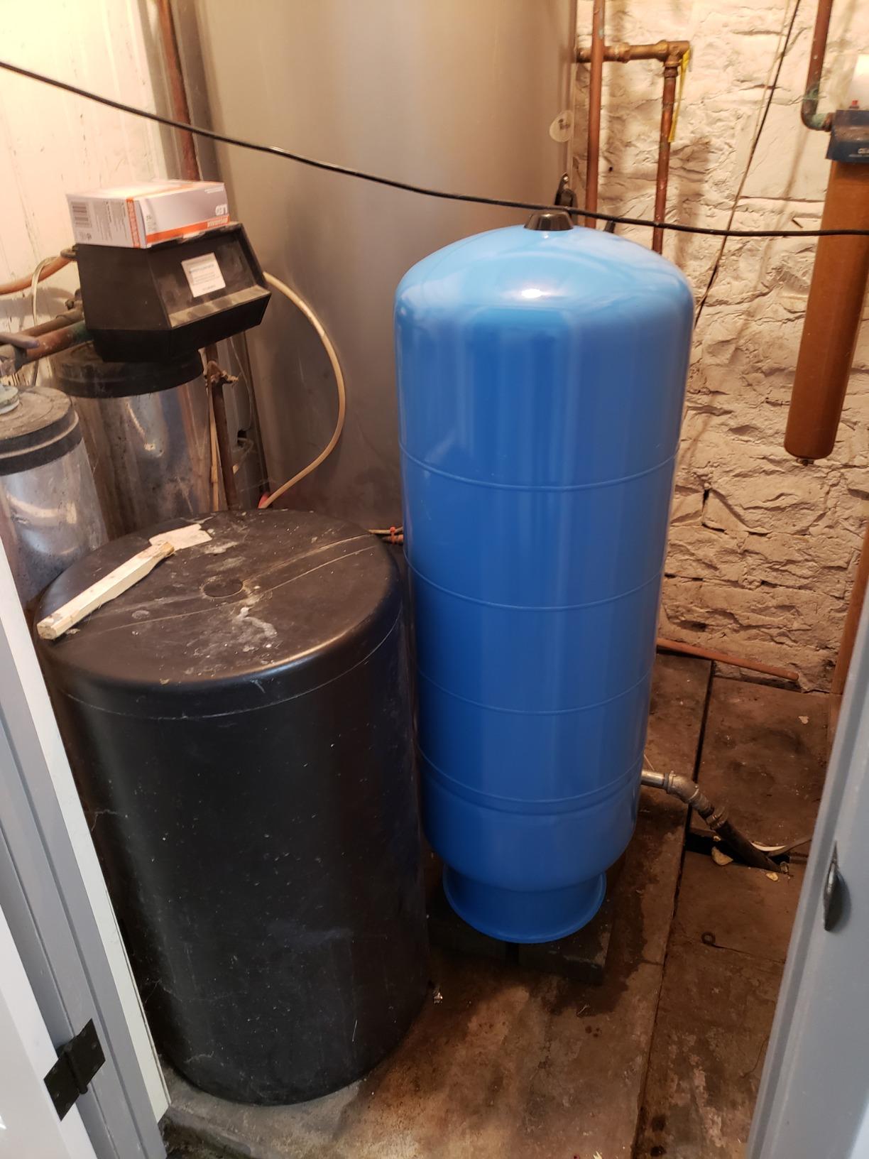 Amtrol WX-203 Well-X-Trol Stand Well Water Tank customer photo 1