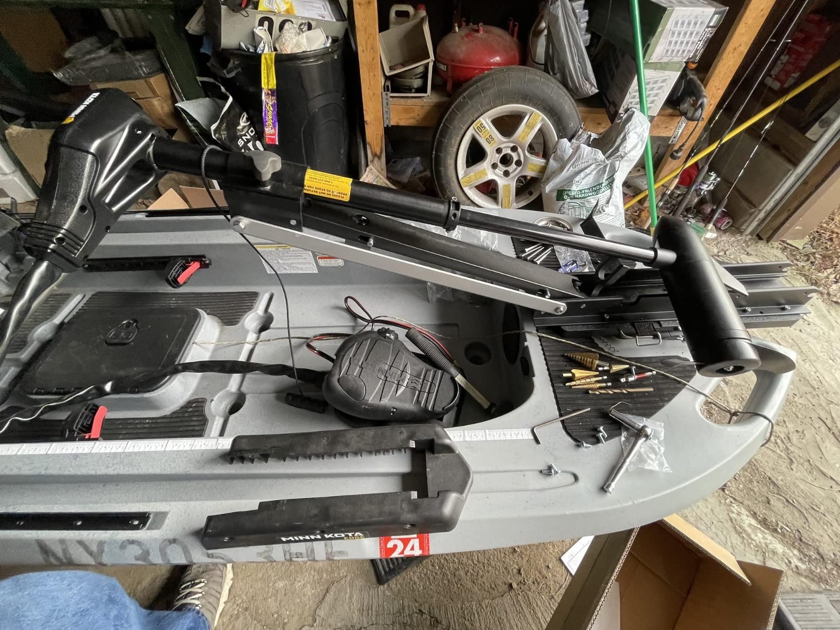 Minn Kota Edge Bow-Mount Electric Trolling Motor with Foot Pedal Control - 45 Lb. Thrust, 36 In. Shaft, Freshwater customer photo 1