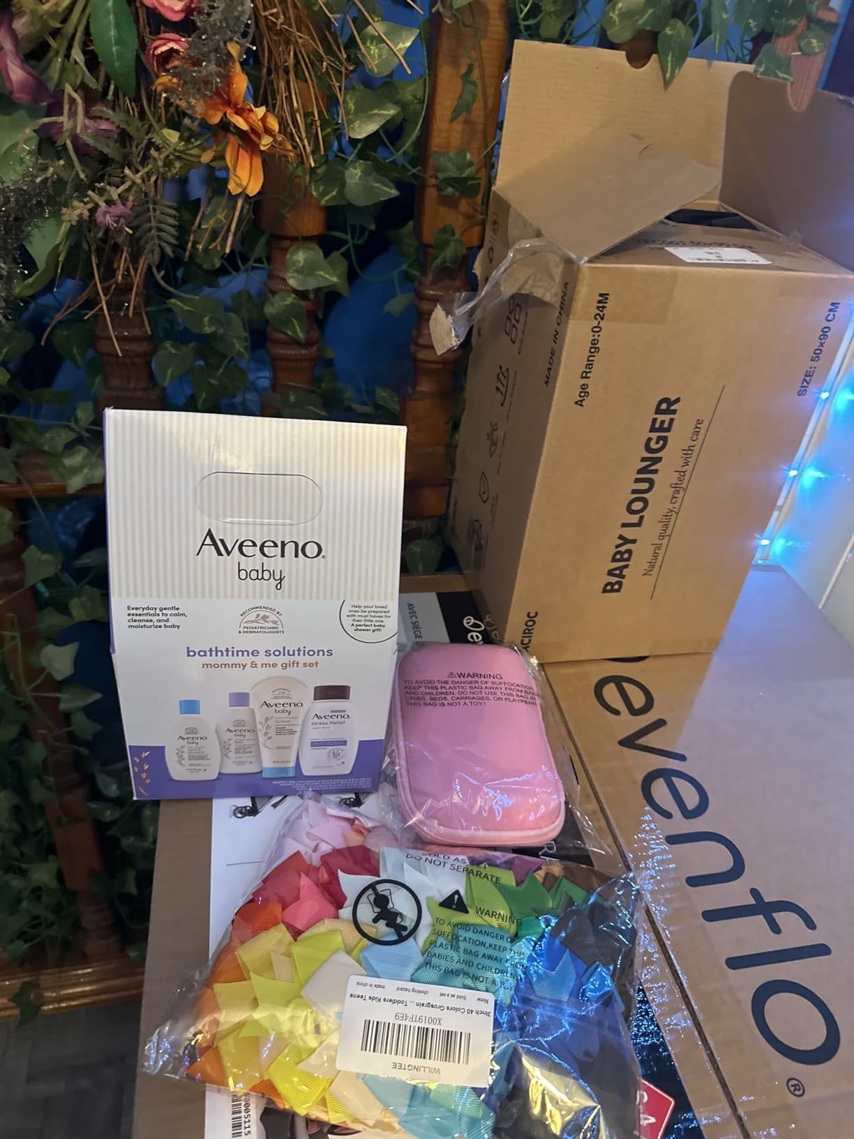 Aveeno Baby Bathtime Solutions Mommy & Me Gift Set, 4 Items | Baby Wash & Shampoo, Calming Bath, Baby Lotion, Stress Relief Body Wash for Mom, Baby Bath Essentials with Colloidal Oat customer photo 2