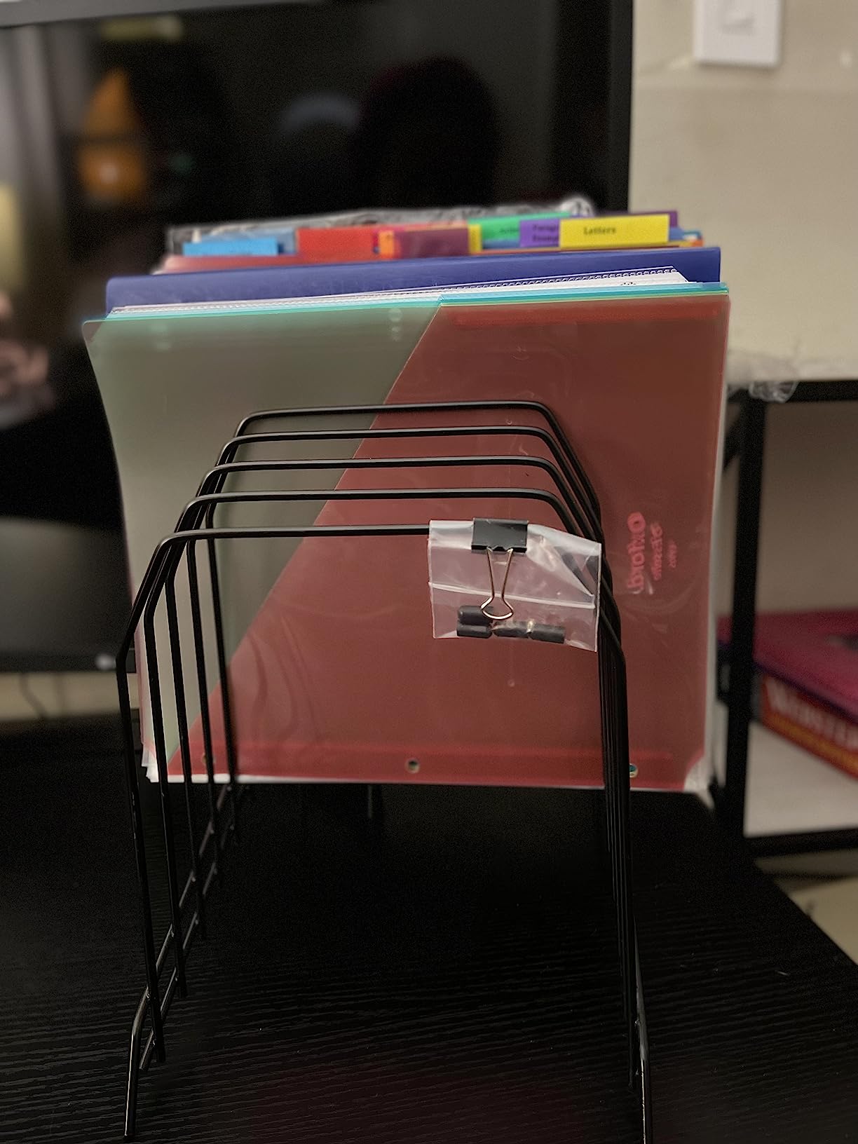 Officemate Large Incline 8 Compartment Wire Caddy, Black, 8.5 x 10.375 x 12.625 Inches customer photo 1