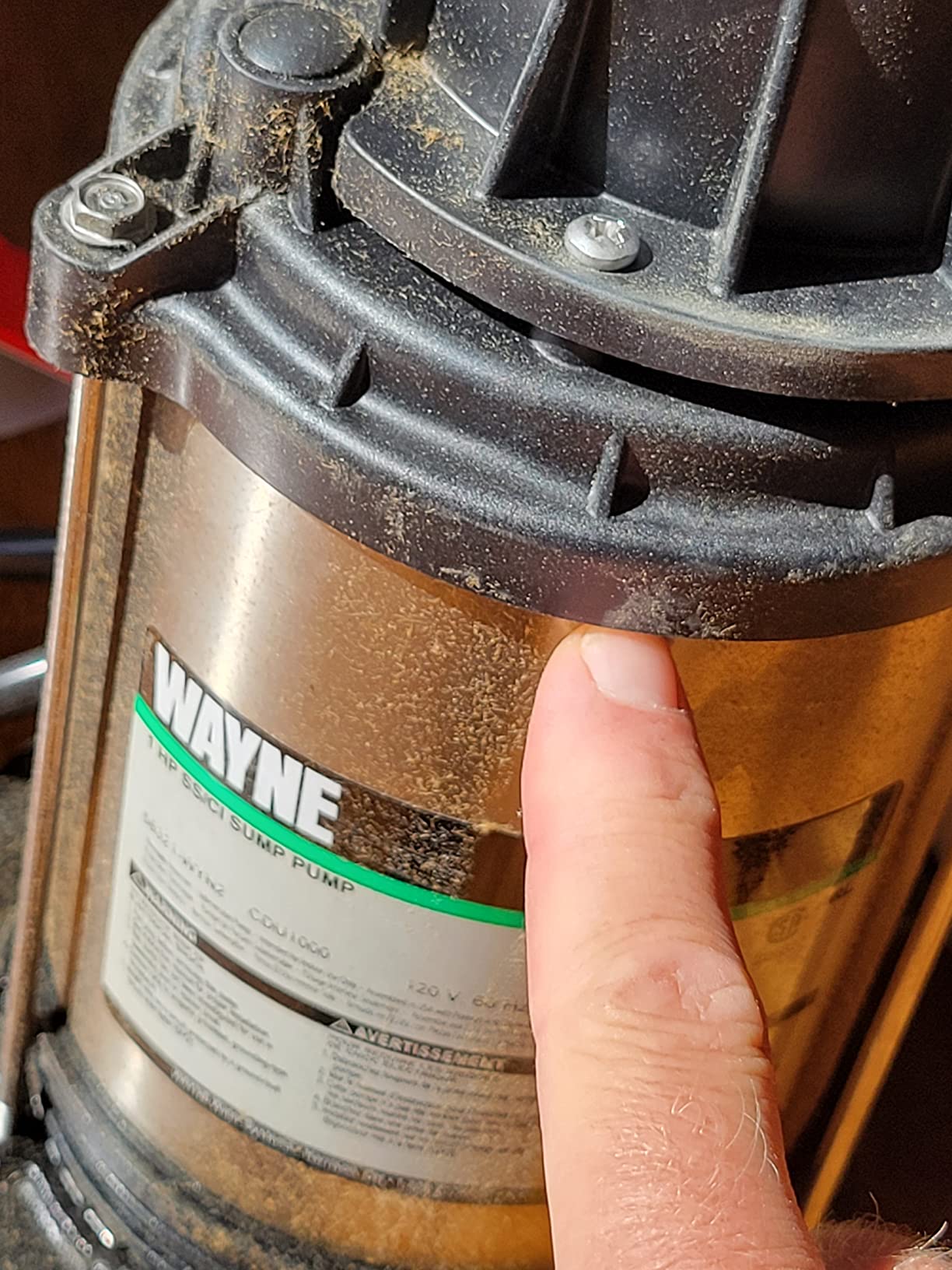 WAYNE CDU1000 1 HP Submersible Sump Pump - Cast Iron & Stainless Steel, Integrated Vertical Float Switch, 6,100 GPH, 5-Year Warranty, Assembled in USA customer photo 1
