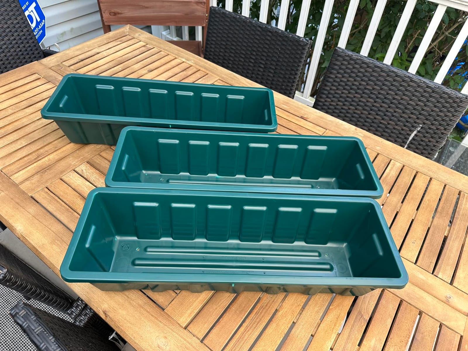 Root & Vessel Poly-Pro Plastic Flower Box Planter, Black, 30-Inch customer photo 2