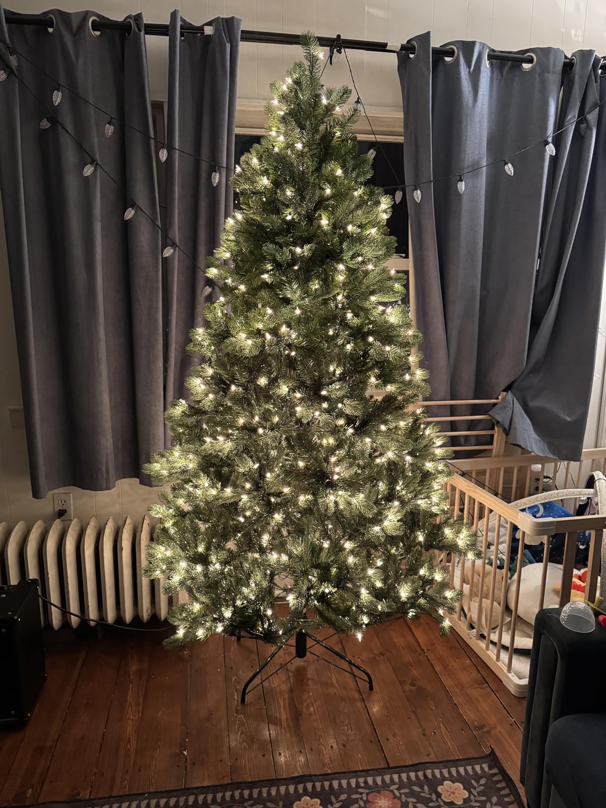 National Tree Company 10ft Pre-Lit Downswept Douglas Fir Christmas Tree, 1,000 Clear Lights, 3,933 Tips, Includes Stand, Artificial, Green customer photo 2
