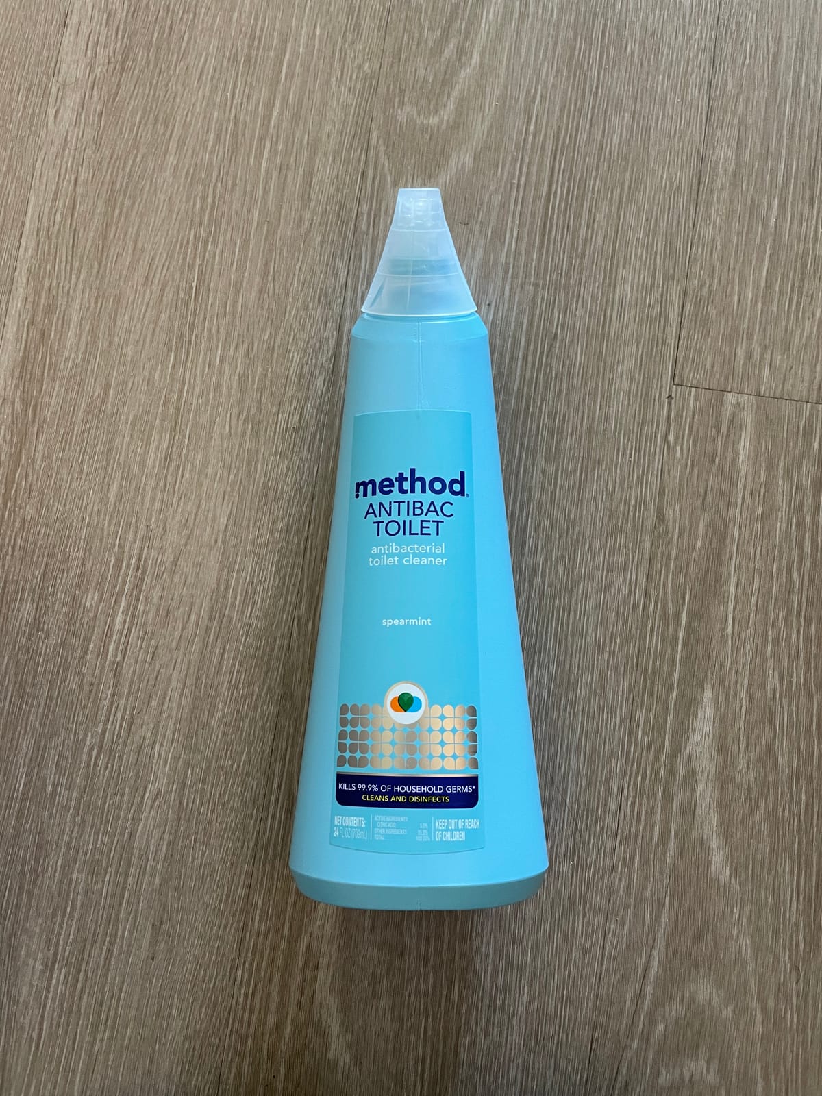 method Antibacterial Toilet Bowl Cleaner, Spearmint, 24 fl oz | Kills 99.9% of Household Germs, Use on Toilet Bowls, Seats, and Under Rim customer photo 2