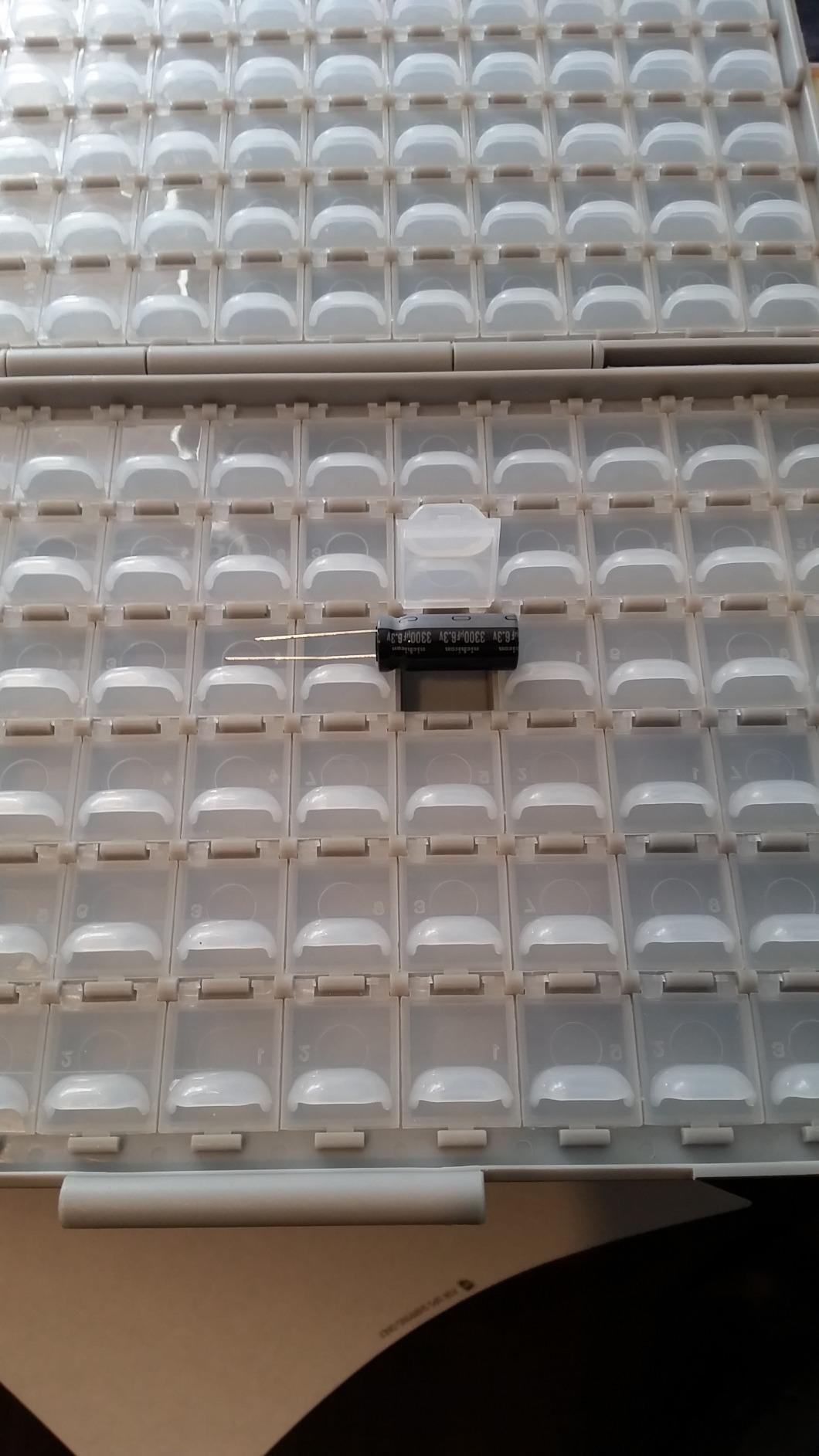 AideTek Two SMD SMT Resistor Capacitor 1206 0805 0603 Box Organizer Craft Beads Storage 144 Compartments for each box customer photo 2