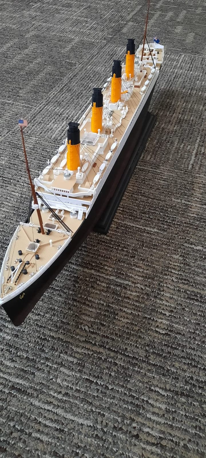 Academy The White Star Liner Titanic customer photo 1