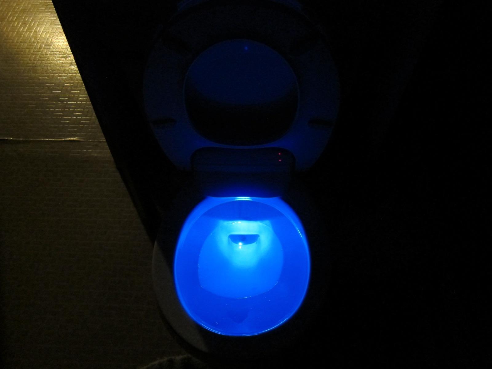 Brondell L60-EW LumaWarm Heated Nightlight Elongated Toilet Seat, White customer photo 2