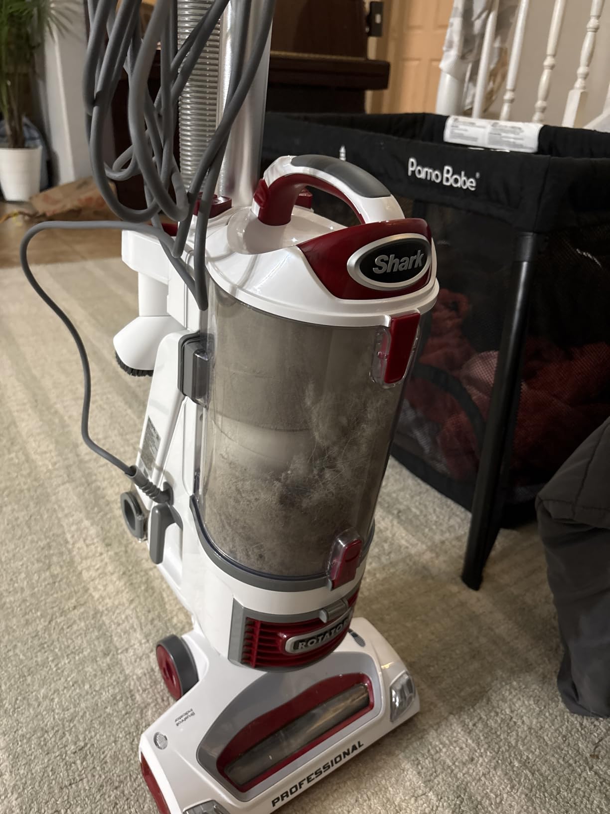 Shark Upright Vacuum Cleaner | Rotator Lift-Away | Pet Hair, Carpet & Hard Floor Cleaning | Dusting Brush, Upholstery & Crevice Tools | HEPA Filter | Swivel Steering | Headlights | White/Red | NV501 customer photo 1