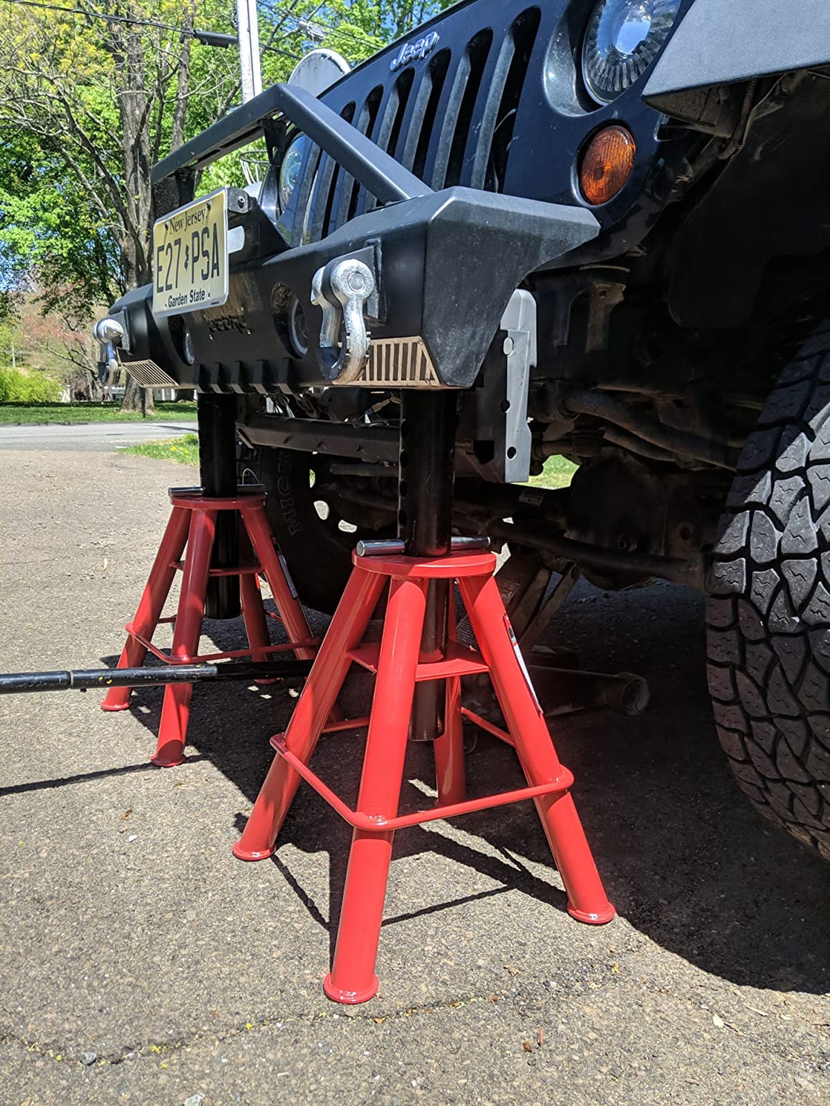 Sunex 1310 10-Ton Medium Height Pin Type Jack Stands, Pair, Red customer photo 1