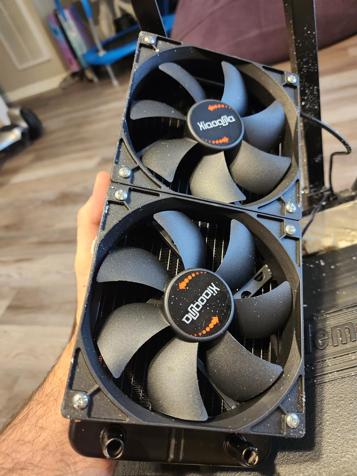 Coleman Xtreme Rolling Cooler with Wheels, Extra-Walled Insulation Keeps Ice up to 5 Days, Portable Wheeled Hard Chiller customer photo 1